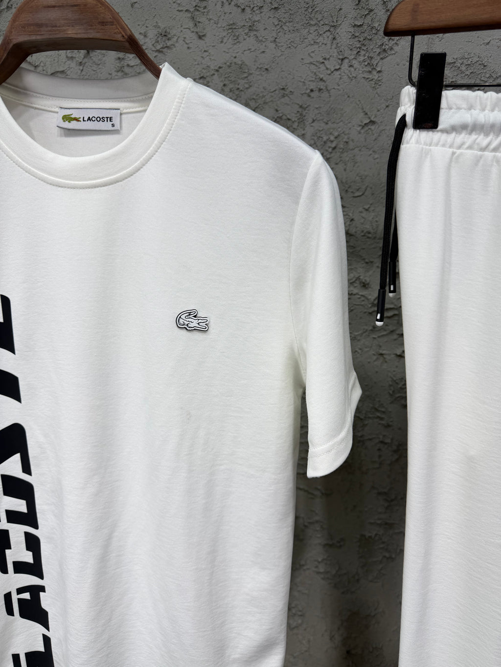 Lacoste Baskılı Beyaz T-shirt & Eşofman Takımı
