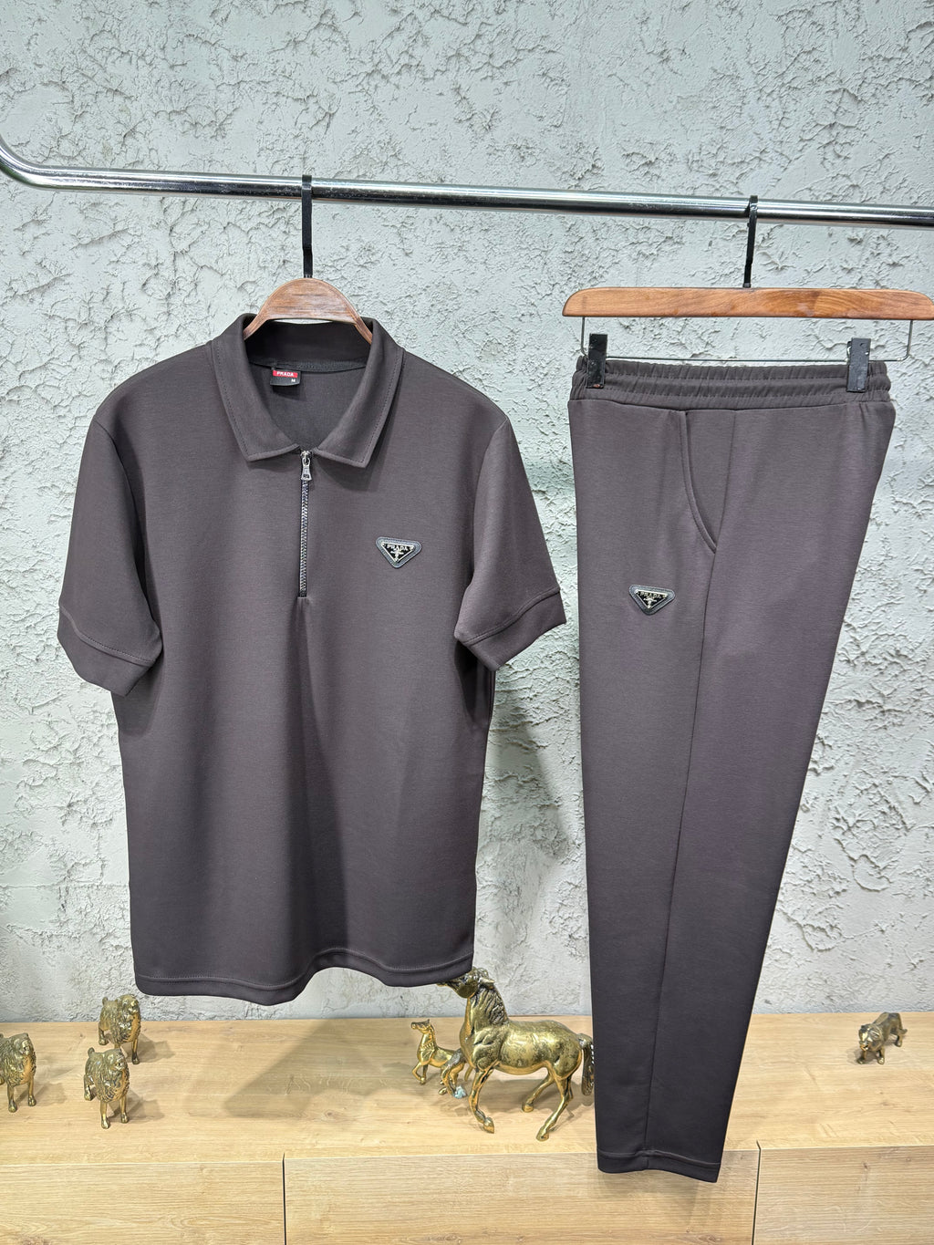 Prada Acı Kahve T-shirt & Eşofman Takımı