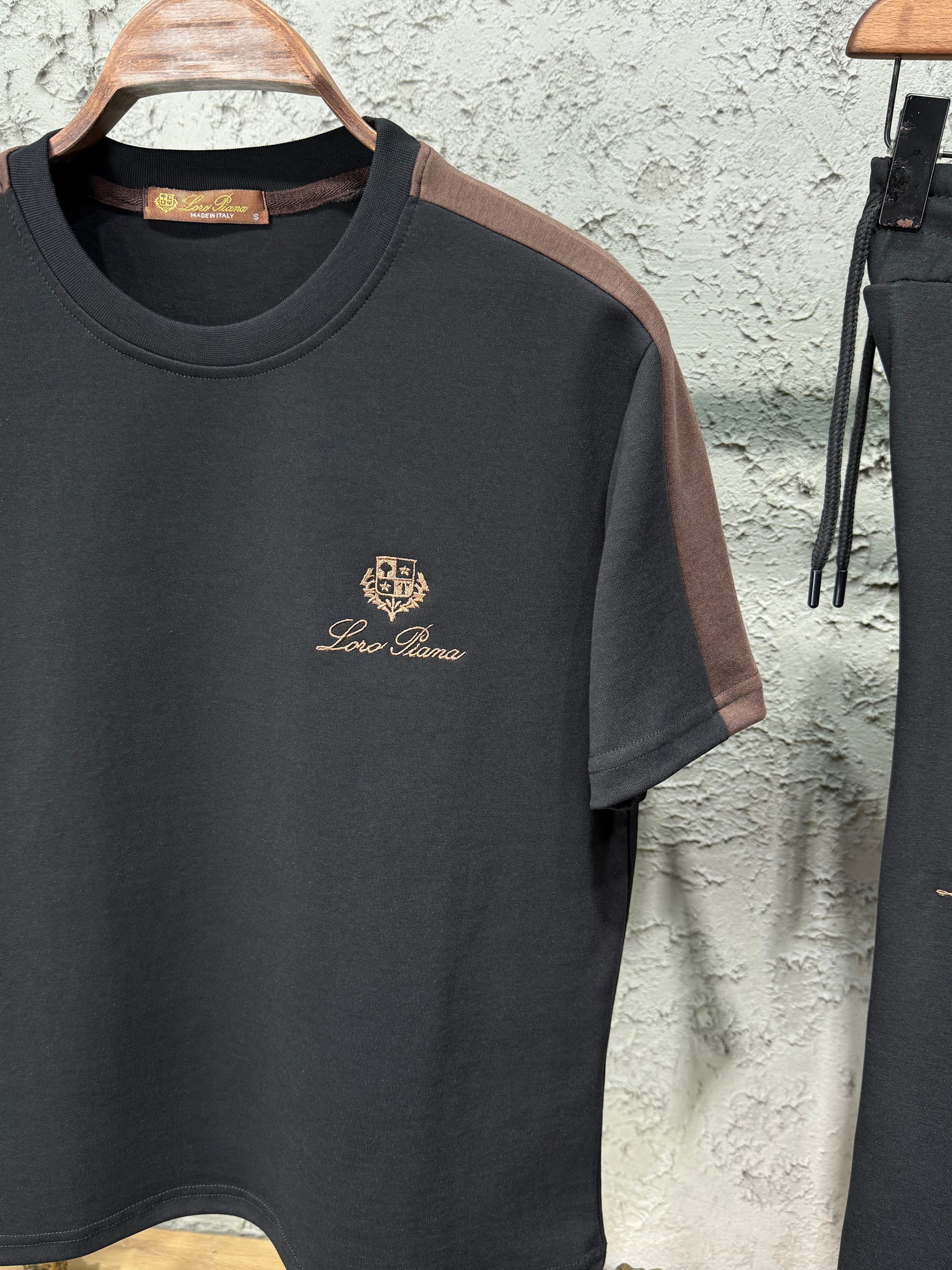 Loro Piana Erkek Siyah Kahverengi Şerit Detaylı Eşofman Takımı