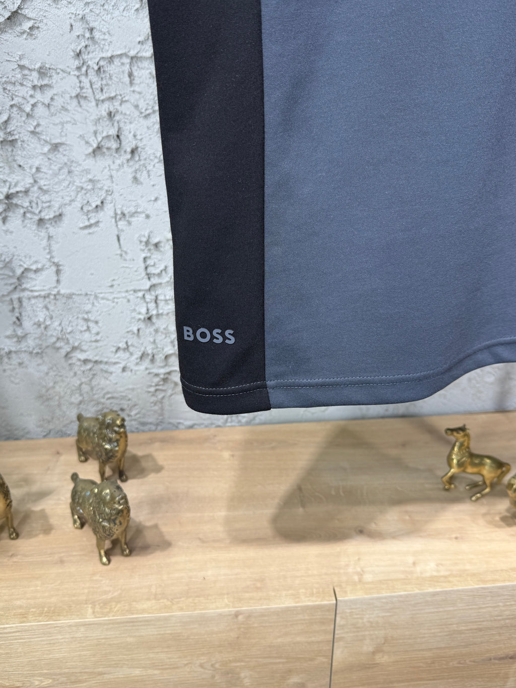 Boss Füme Siyah Kontrast Detaylı T-Shirt & Şort Takımı