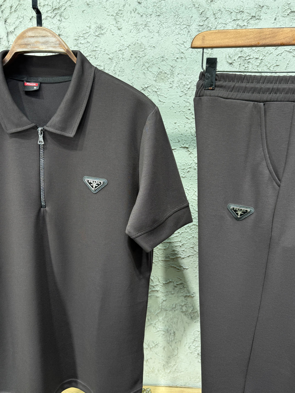 Prada Acı Kahve T-shirt & Eşofman Takımı