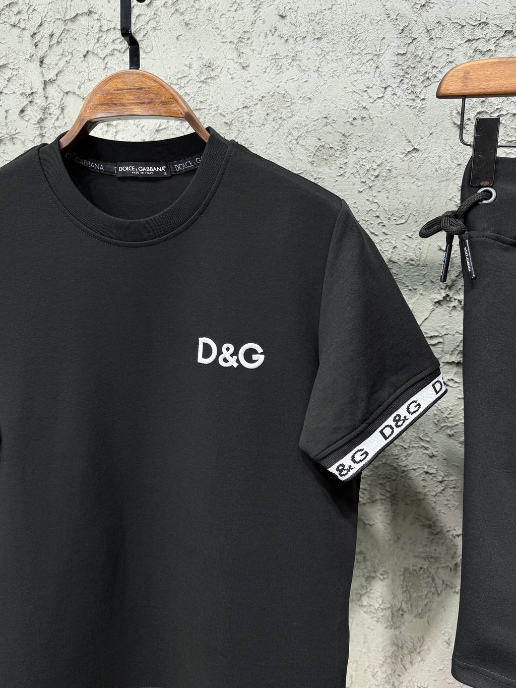 Dolce & Gabbana Erkek Siyah D&G Logo Detaylı Şortlu Takım