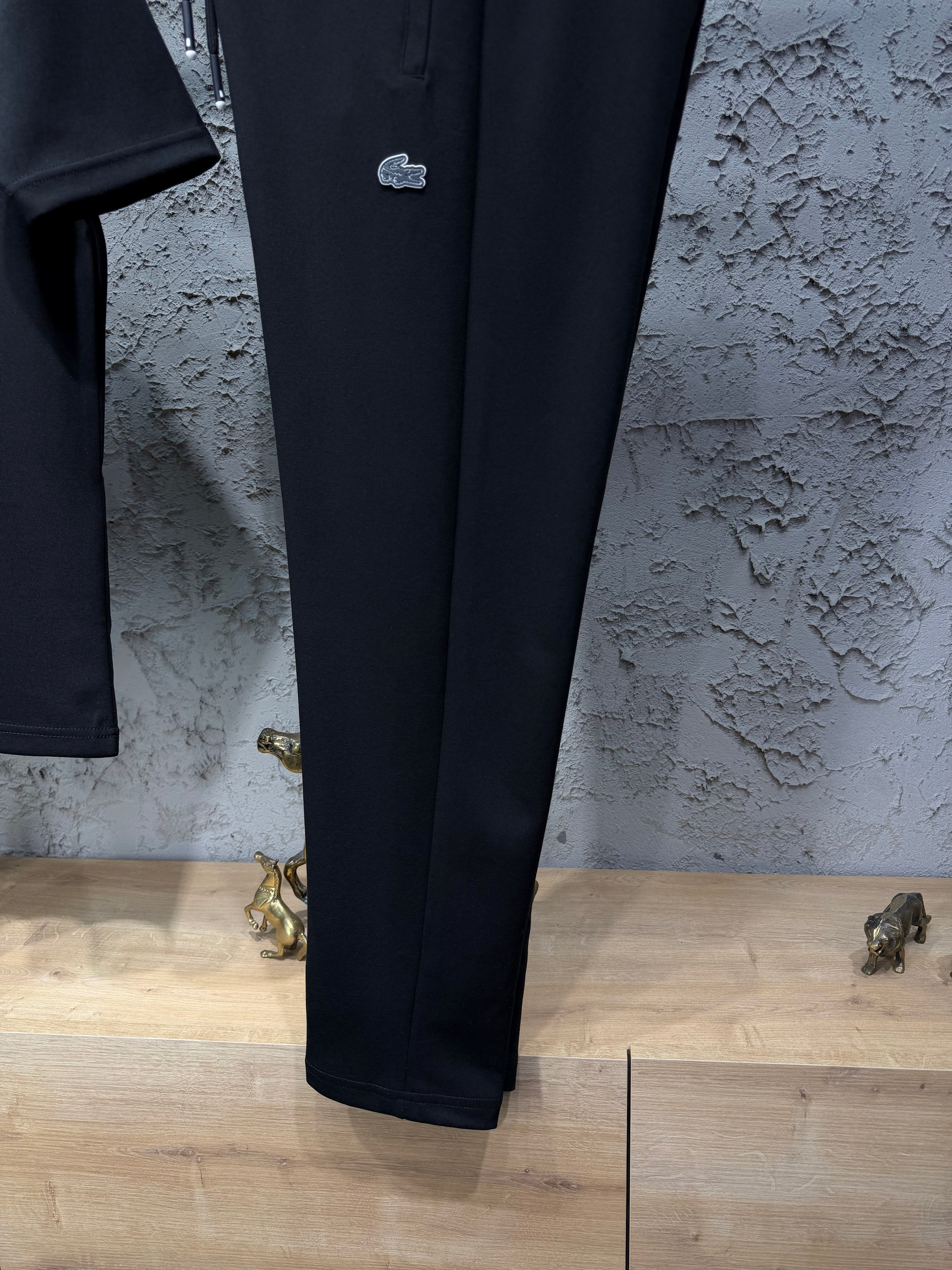 Lacoste Baskılı Siyah T-shirt & Eşofman Takımı