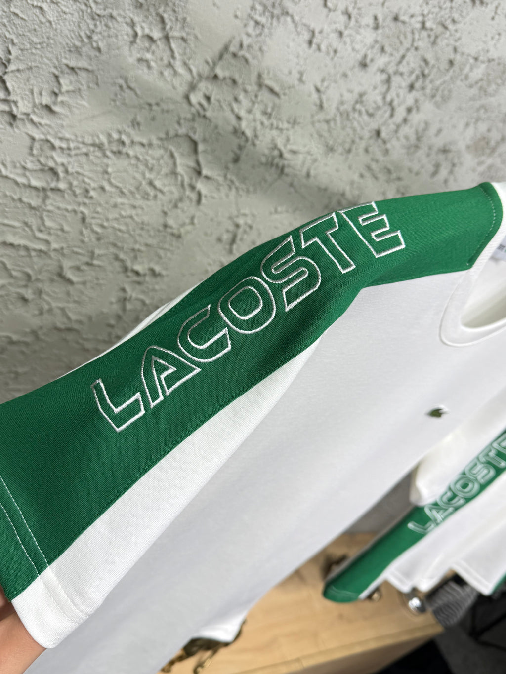 Lacoste Beyaz Yeşil Şerit Detaylı T-Shirt & Şort Takımı