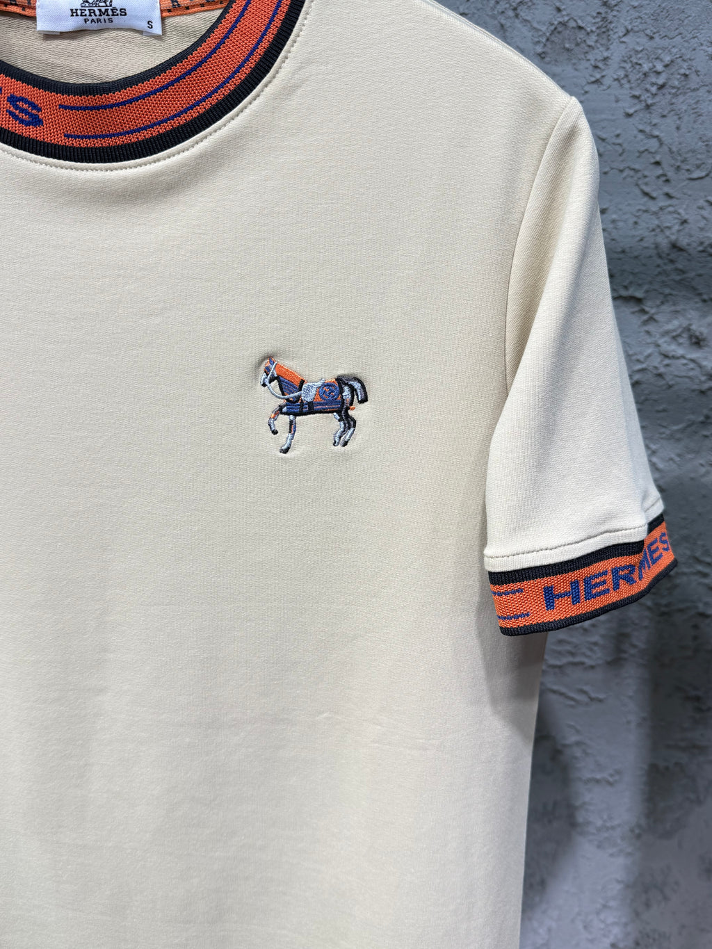 Hermes Erkek Hardal T-Shirt & Siyah Şort Takım