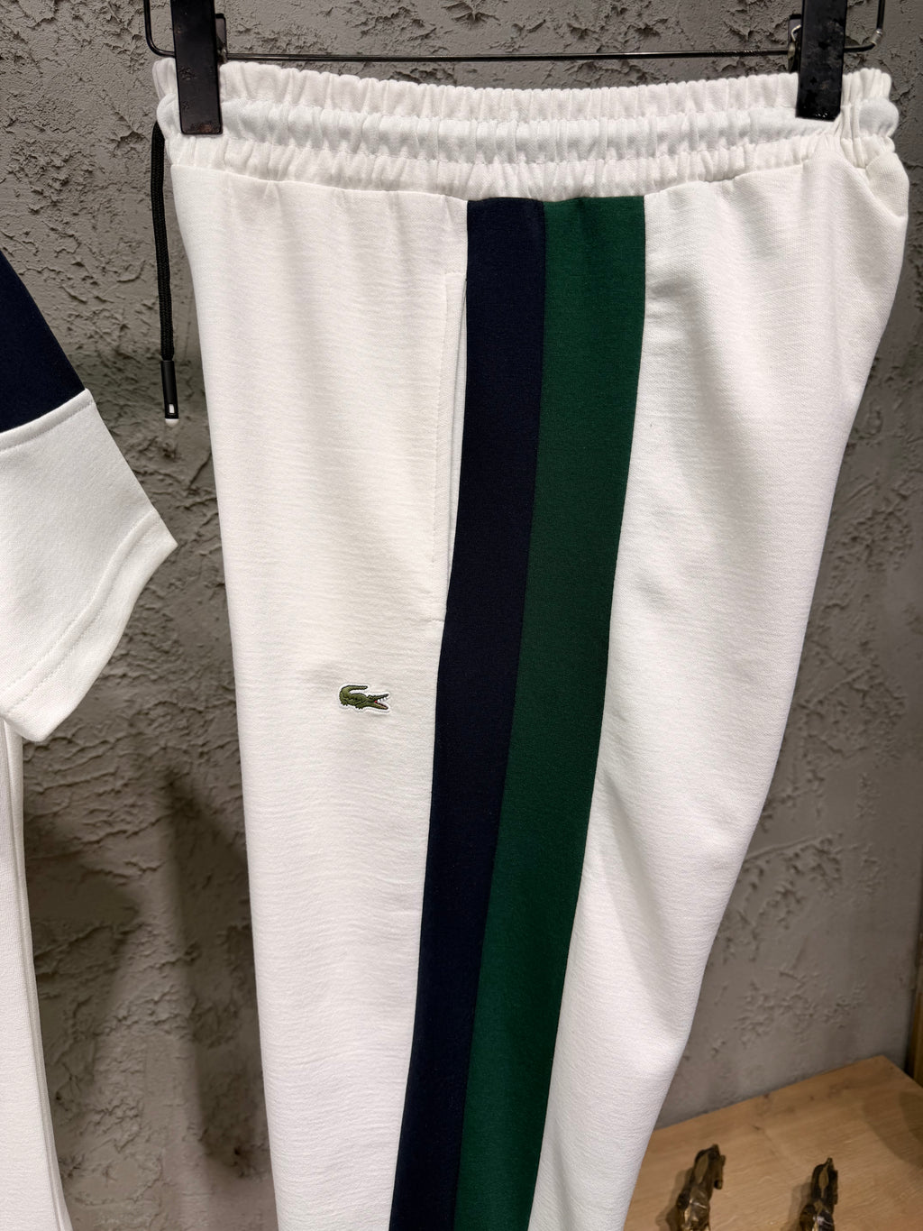 Lacoste Garni Beyaz T-shirt & Eşofman Takımı