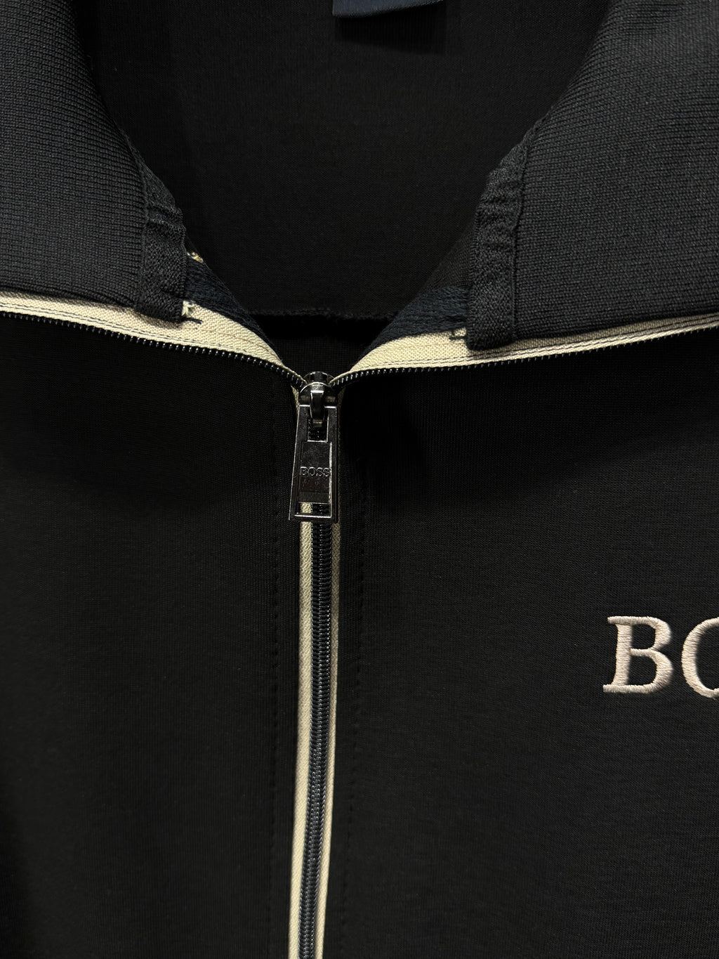 BOSS Erkek Siyah Fermuarlı Eşofman Takımı