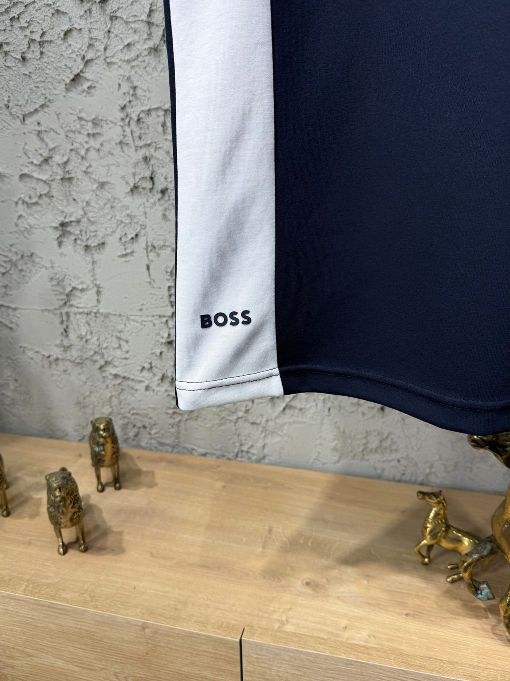 Boss Lacivert Beyaz Kontrast Detaylı T-Shirt & Şort Takımı
