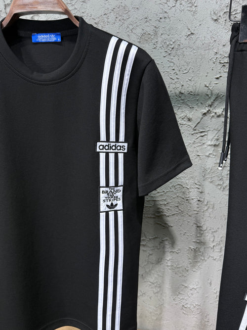 Adidas Nakışlı Siyah T-shirt & Eşofman Takımı