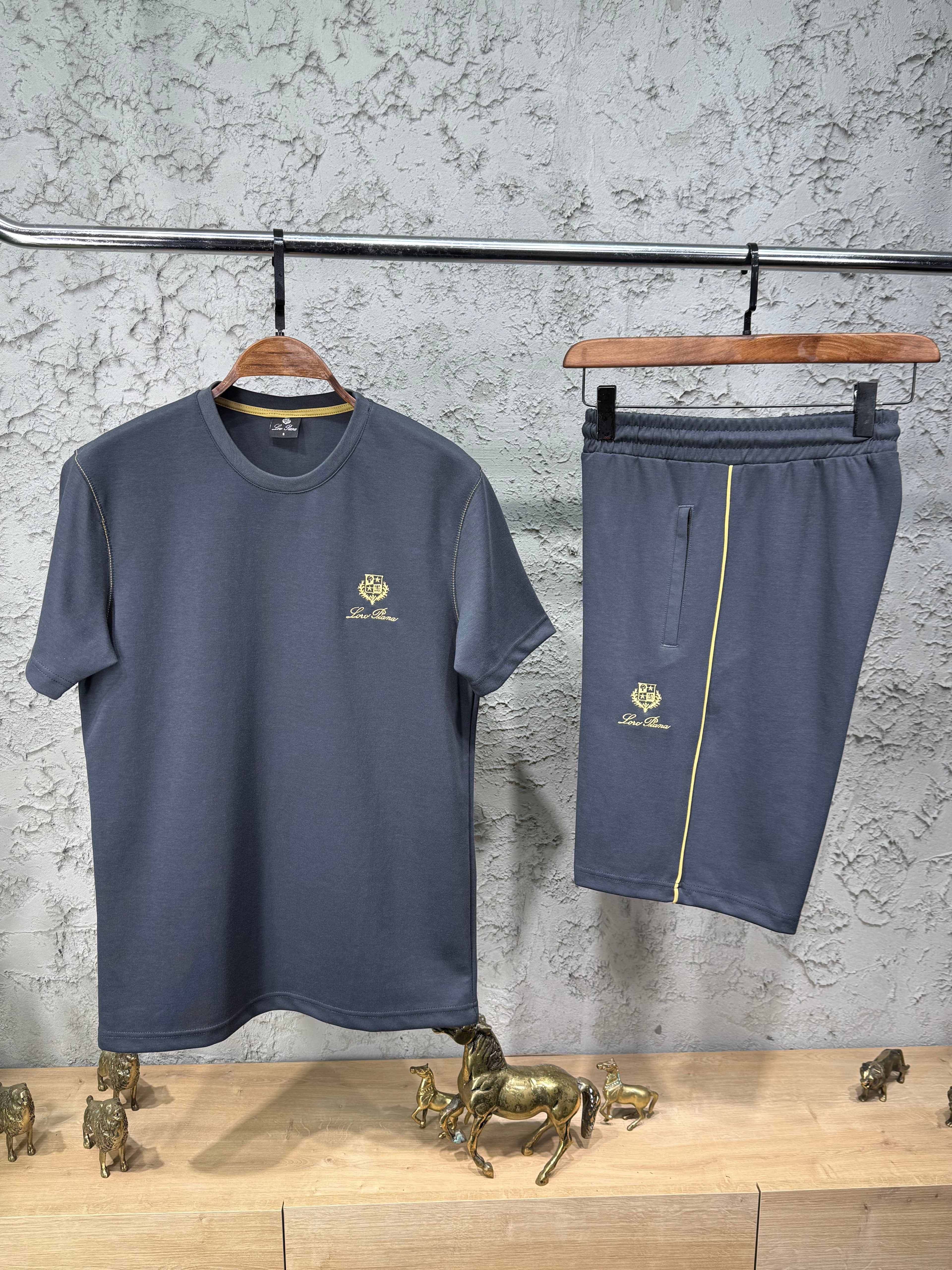 Loro Piana Füme Nakış T-shirt & Şort Takımı