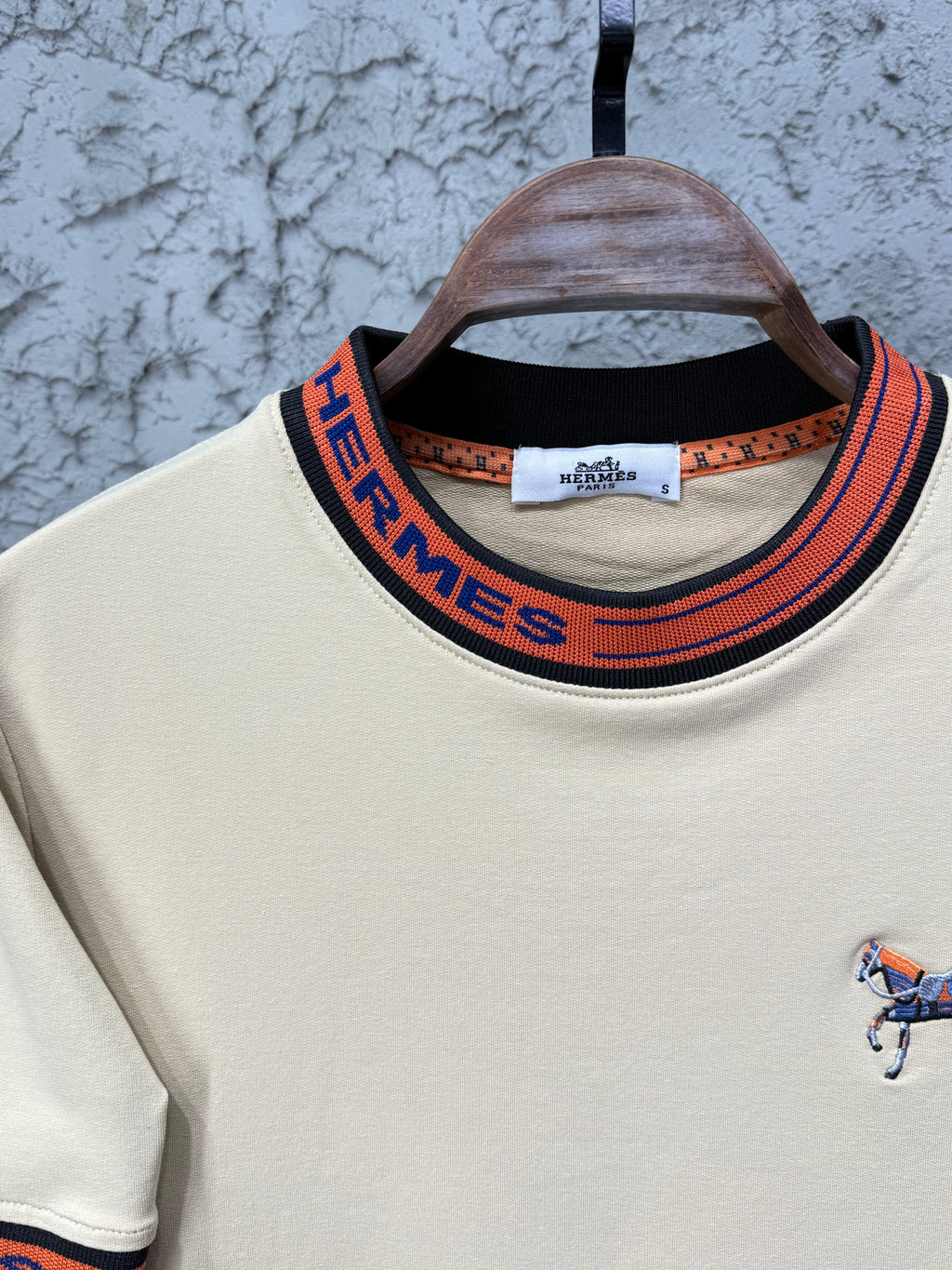 Hermes Erkek Hardal T-Shirt & Siyah Şort Takım