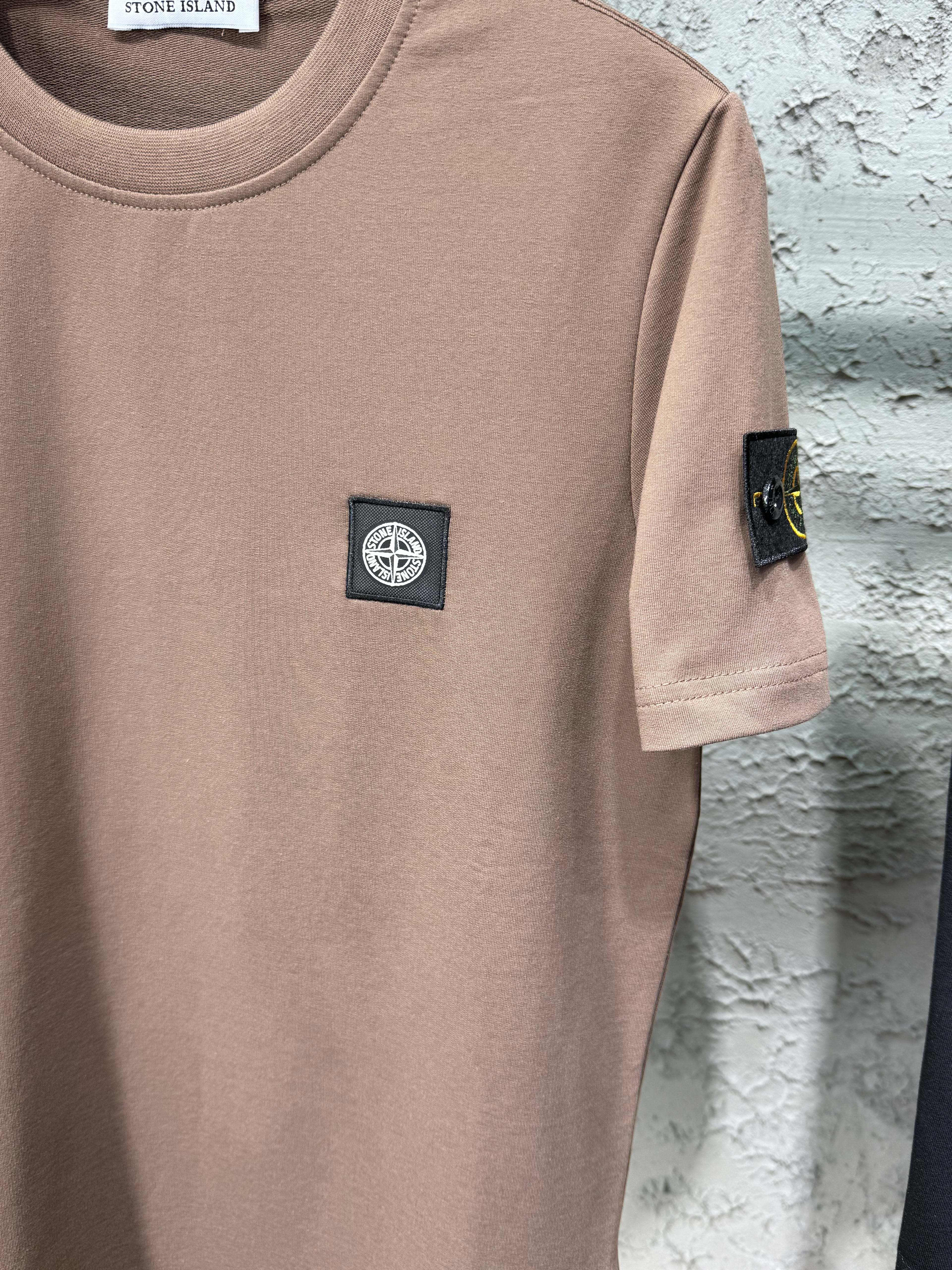 Stone Island Erkek Kahverengi T-Shirt & Siyah Kargo Eşofman Takımı