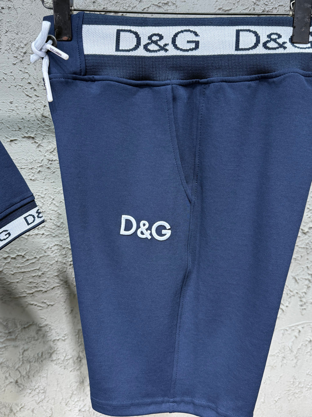 Dolce & Gabbana Erkek Lacivert D&G Logo Detaylı Şortlu Takım