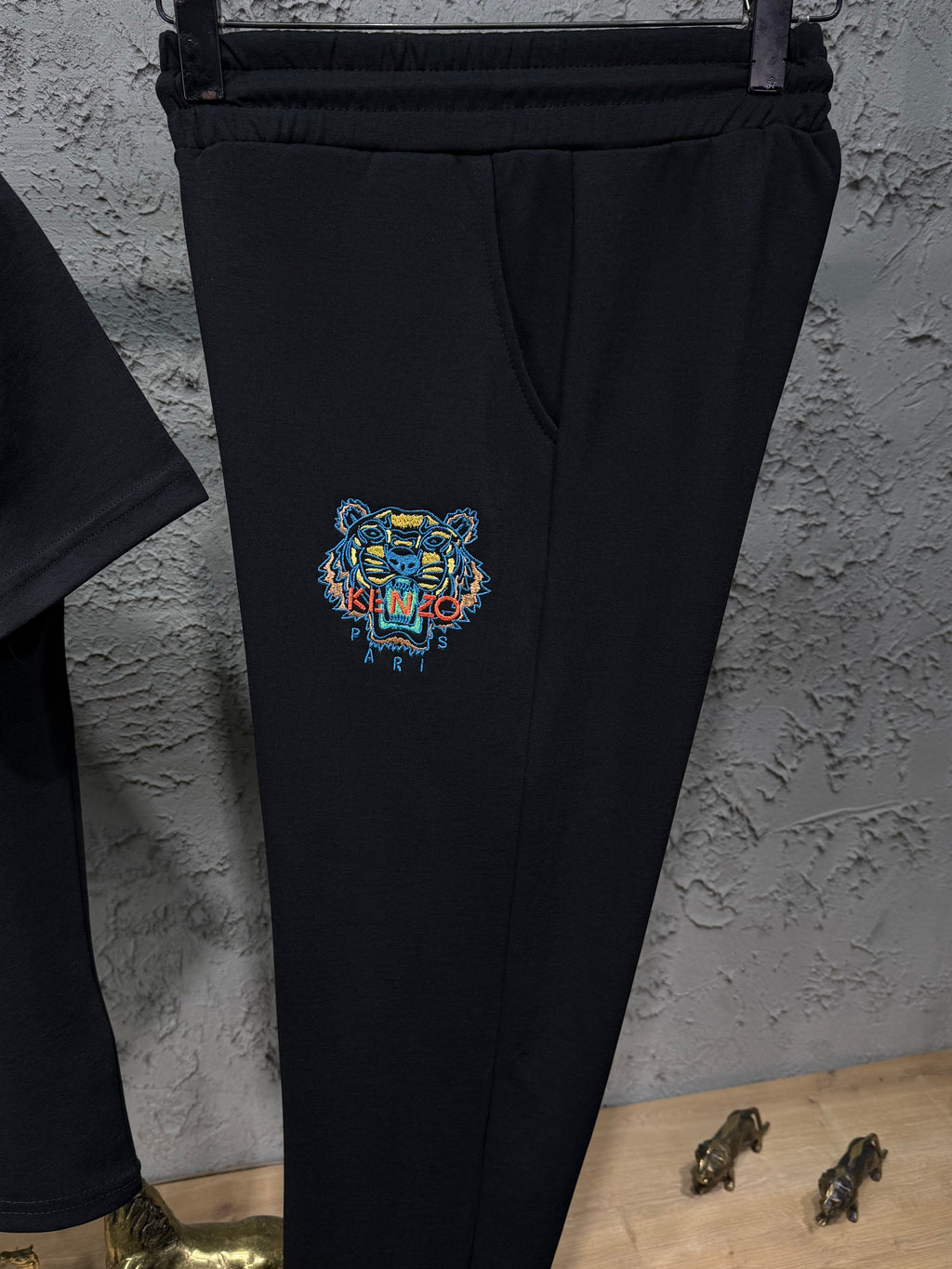 Kenzo Erkek Siyah Kaplan Baskılı Eşofman Takımı