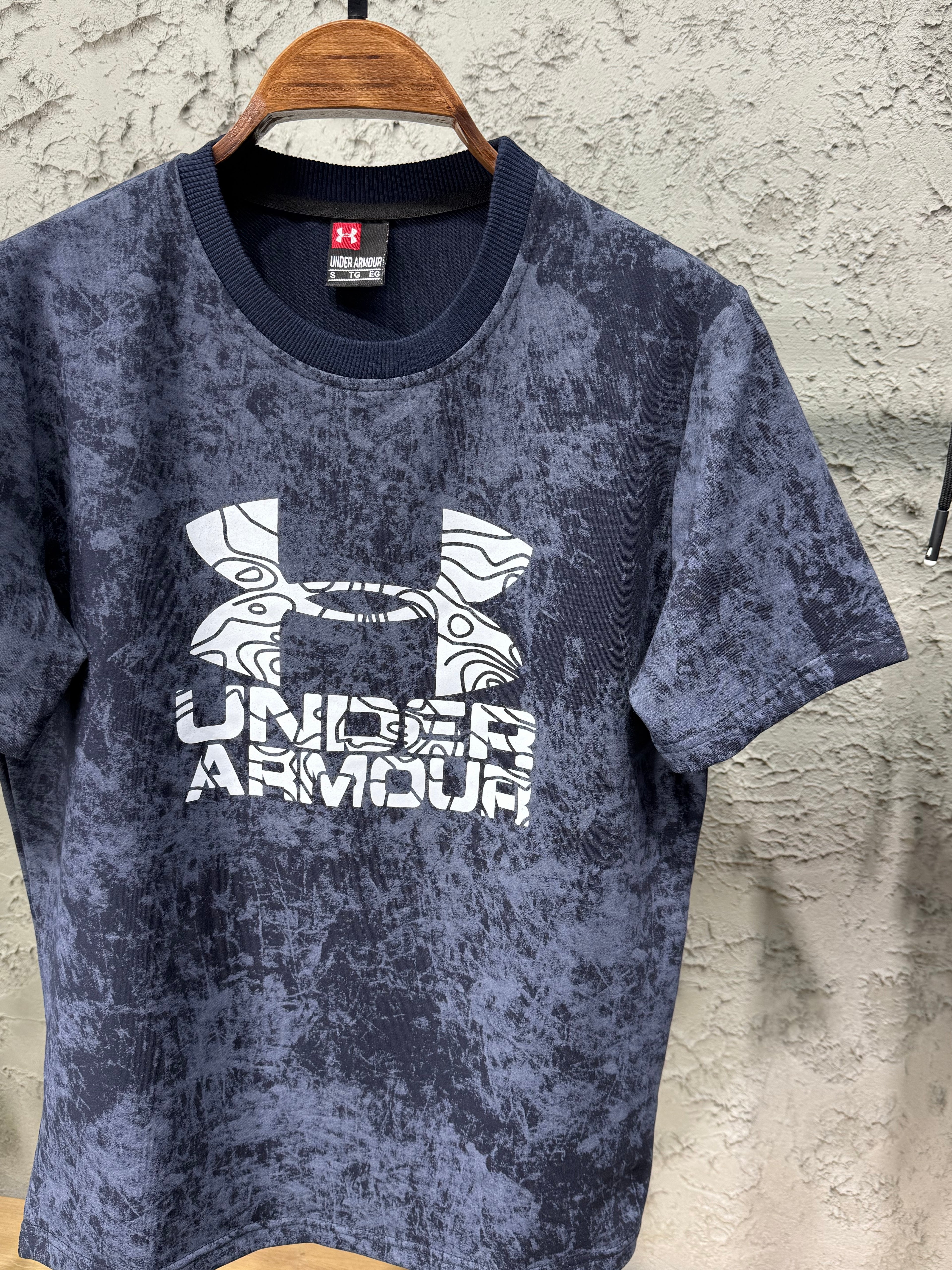 Under Armour Lacivert T-shirt & Şort Takımı