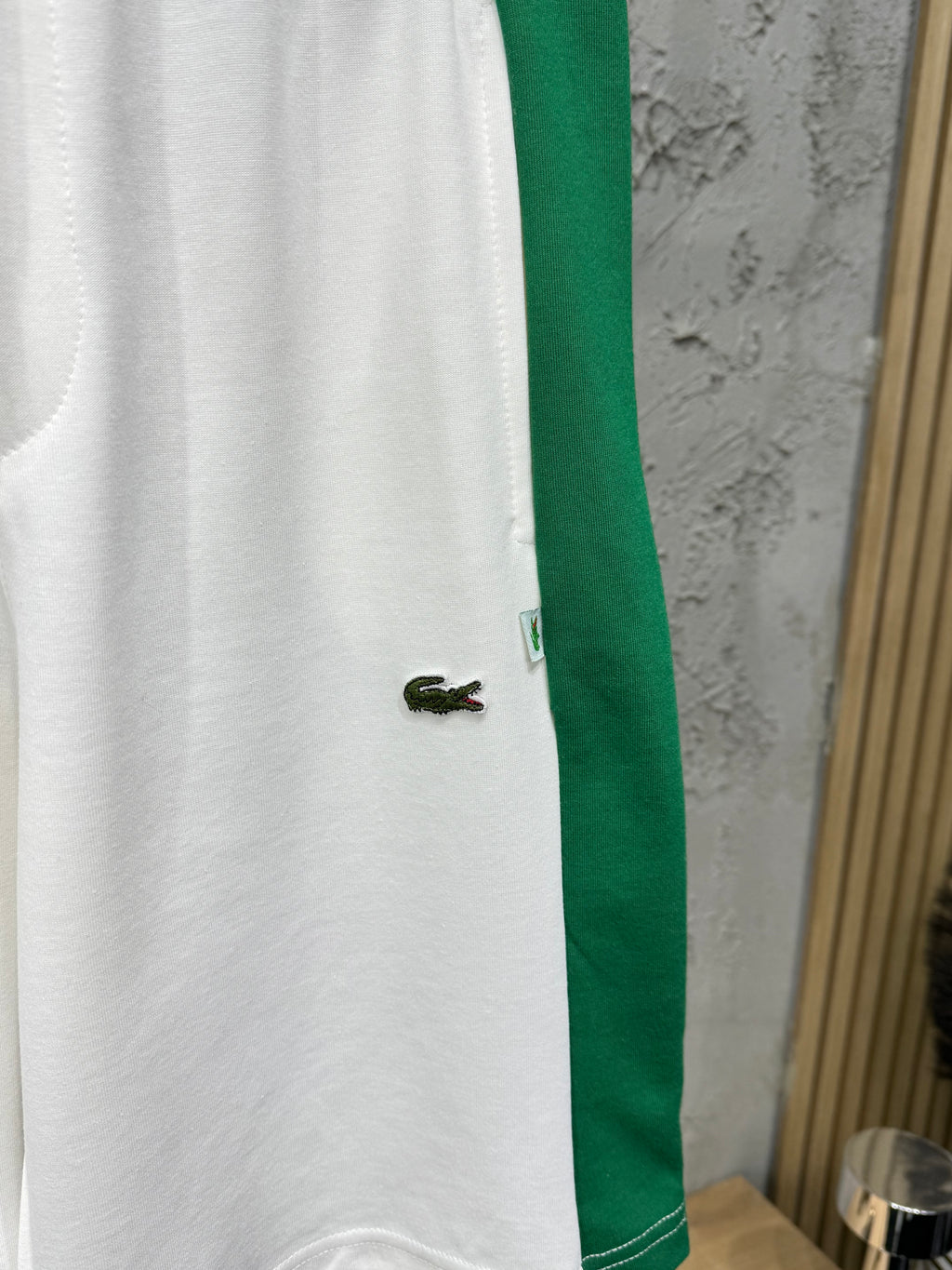 Lacoste Beyaz Yeşil Şerit Detaylı T-Shirt & Şort Takımı