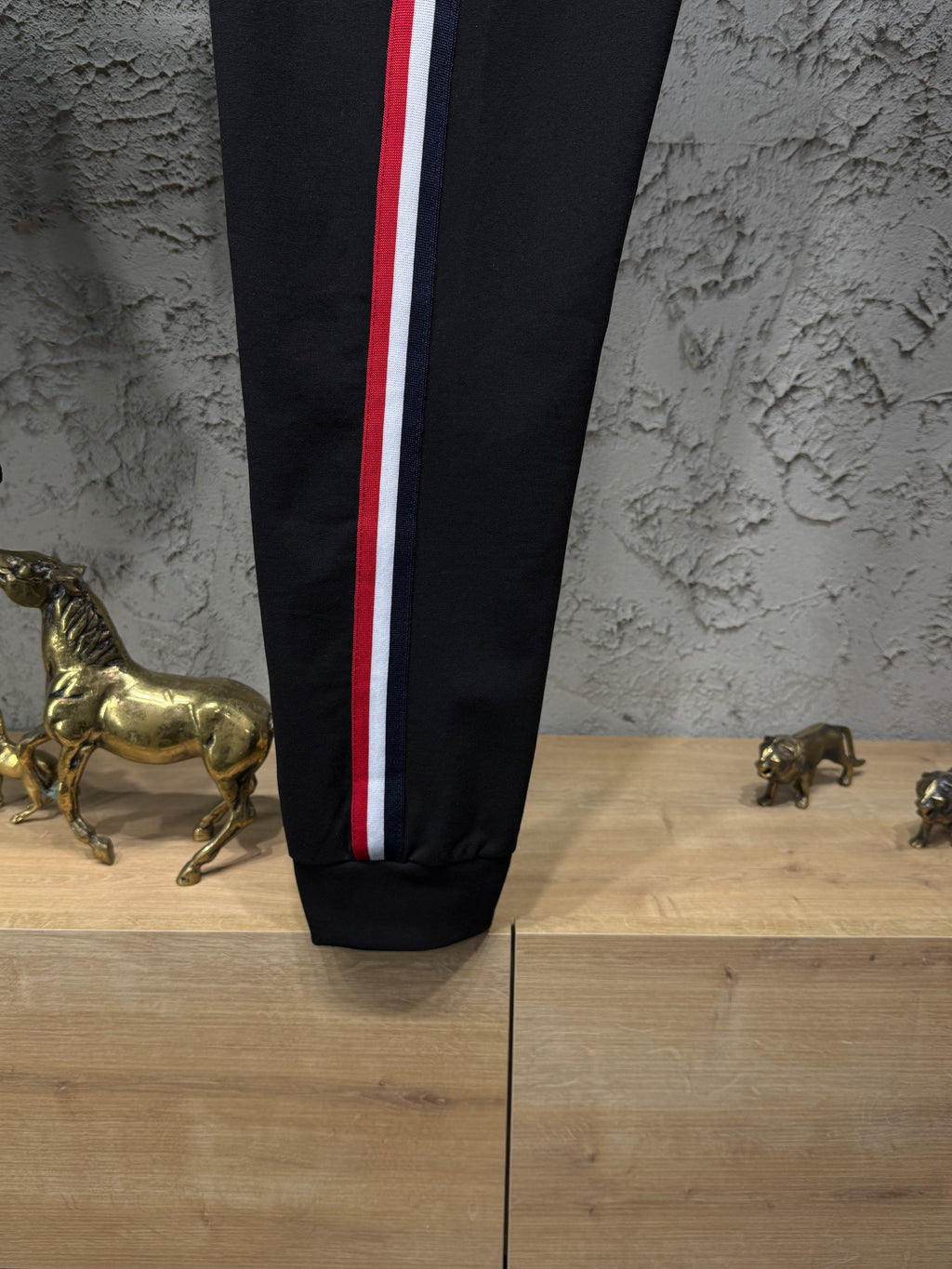 Tommy Hilfiger Erkek Nakış Logo Detaylı Siyah Eşofman Takımı