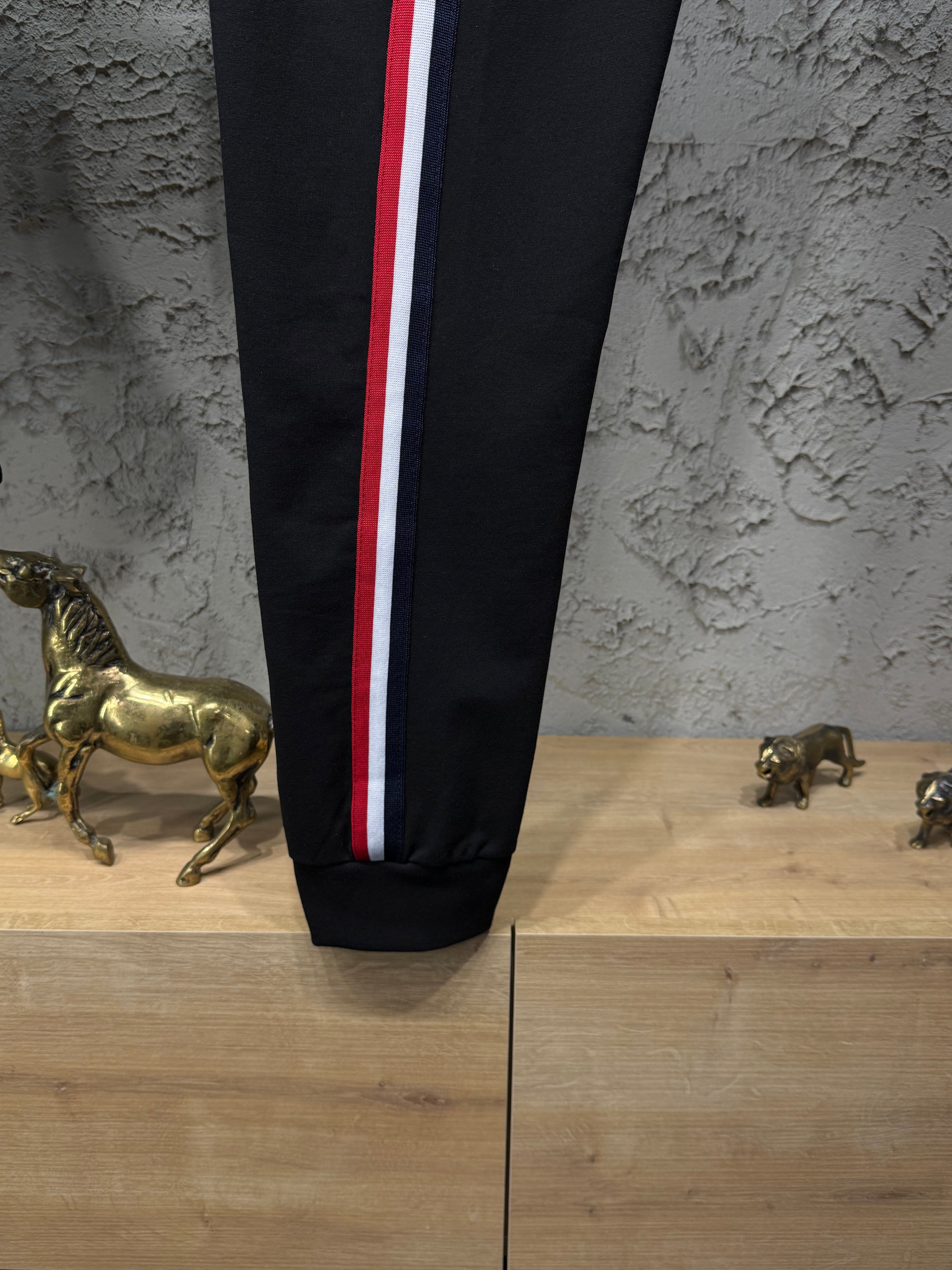 Tommy Hilfiger Erkek Nakış Logo Detaylı Siyah Eşofman Takımı