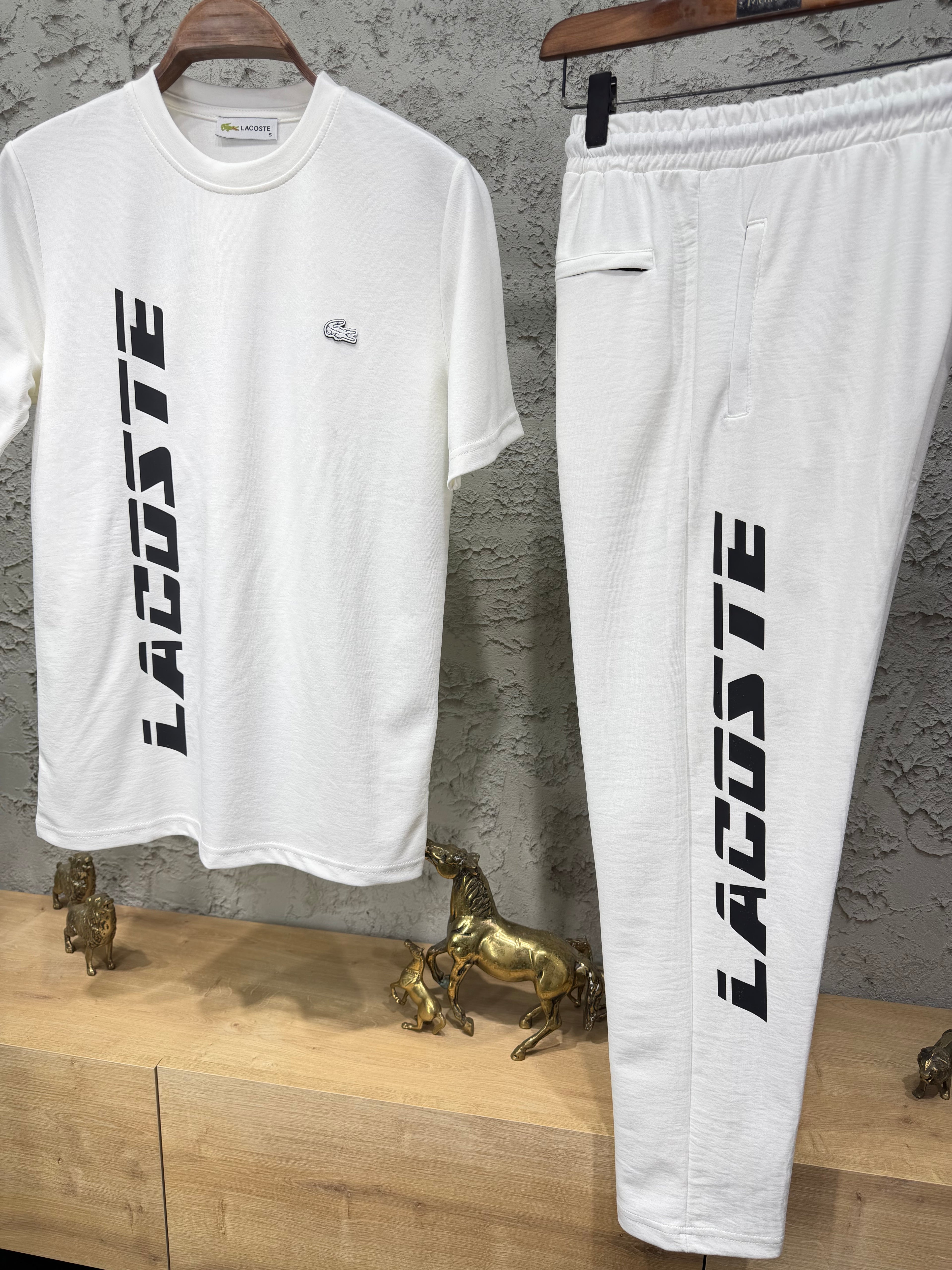 Lacoste Baskılı Beyaz T-shirt & Eşofman Takımı